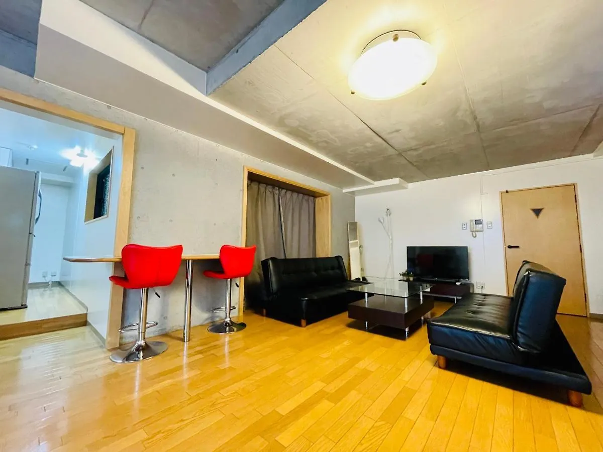 Apartment 1-1New Open 最大6名滞在可能な開放感のある空間 ペット滞在可能なアパートメント ガレージ完備 Sapporo Japan